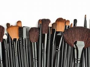 Pack Of 24 - Professional Cosmetic Make Up Brush Set - Trendy Crate Pk